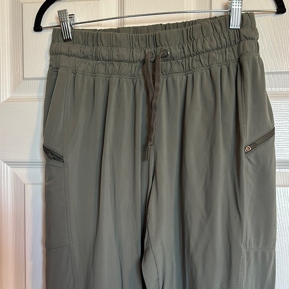 Legend women’s green high waisted jogger sweatpants size medium - Picture 1 of 8